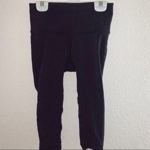 SOLD Black Lululemon Capris